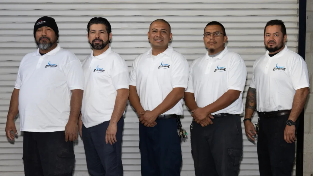 Expertise Plumbing & Rooter technicians.